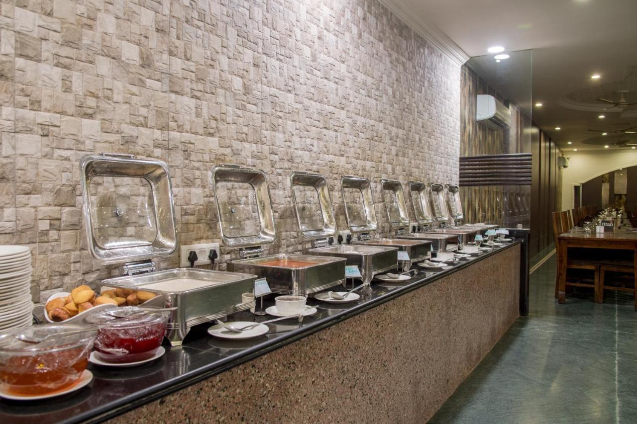Hotel Ranthambore Regency Sawai Madhopur Buitenkant foto