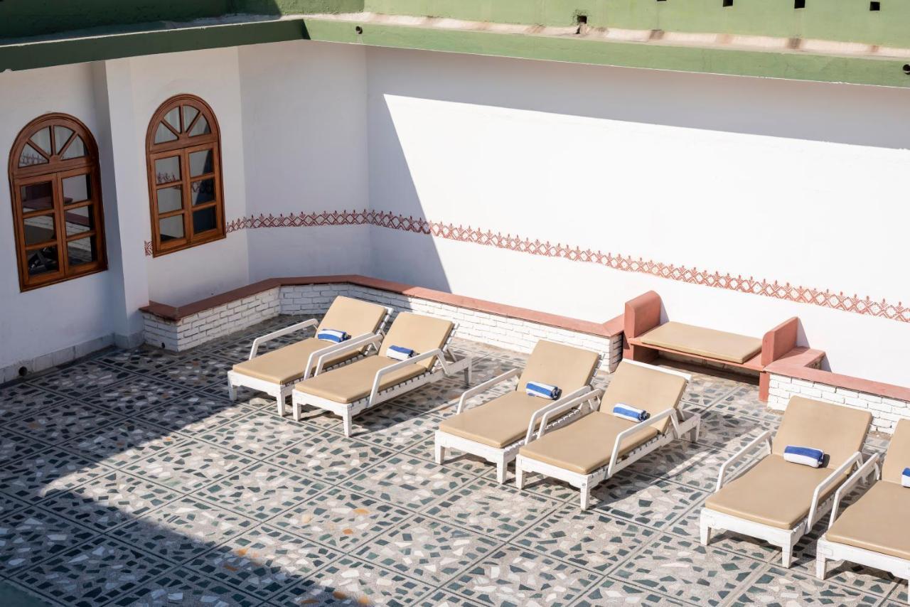 Hotel Ranthambore Regency Sawai Madhopur Buitenkant foto