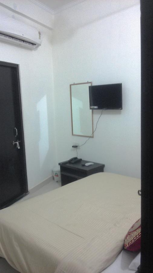 Hotel Ranthambore Regency Sawai Madhopur Buitenkant foto