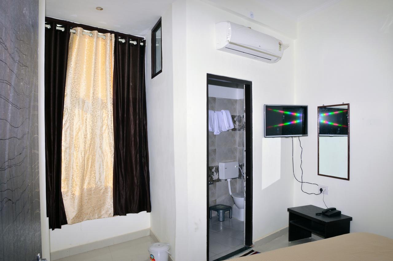Hotel Ranthambore Regency Sawai Madhopur Buitenkant foto